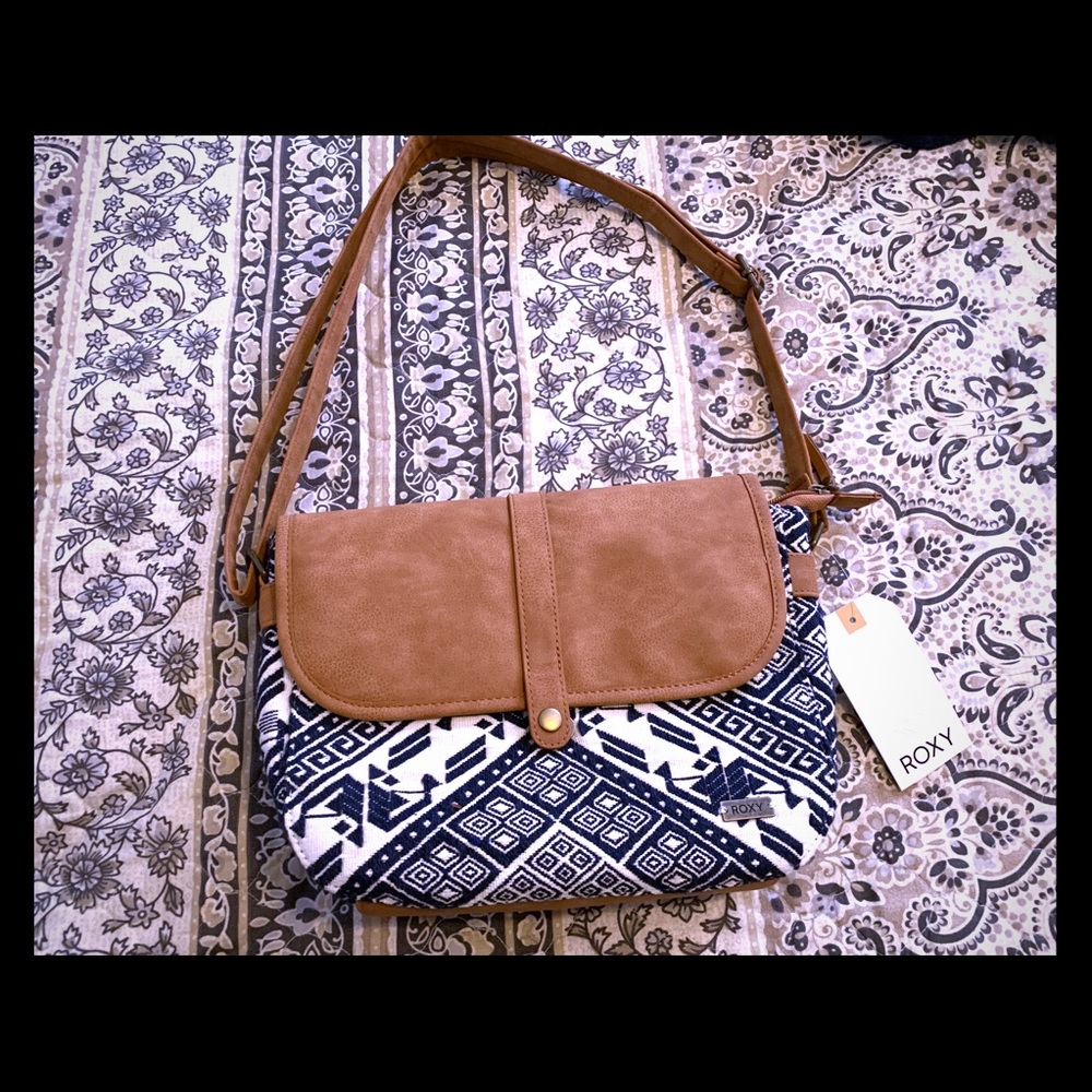 Roxy purse